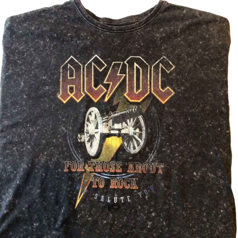 Vintage AC/DC Graphic T-Shirt